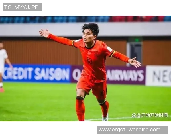 杨希:20岁海归新星抢断称王,为国足带来期望!